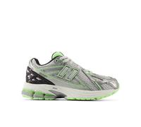 New Balance Enfant 1906 LACE en Gris/Vert, Synthétique, Taille 28.5