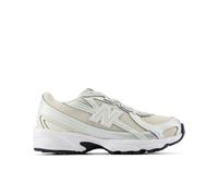 New Balance Enfant 740 Bungee Lace en Gris/Beige, Synthétique, Taille 28.5