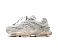 New Balance, Homme, Chaussures, Gris, Taille: 42 EU Baskets Matière Grise Confort Stylé