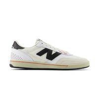 New Balance Homme NB Numeric 440 V2 en Blanc/Noir, Suède/Mesh, Taille 41.5