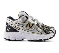New Balance Infant Boys 1906 Hook & Loop Silver Metallic Taille: 25 | Chaussures Outlet | Unisex | Gris