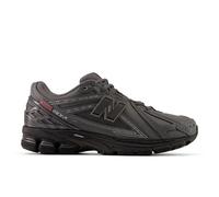 New Balance Baskets basses 1906 in Gris 42