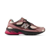 New Balance Unisexe 2010 en Rose/Mauve, Cuir, Taille 45.5