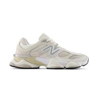 New Balance Unisexe 9060 en Blanc/Gris/Beige, Suède/Mesh, Taille 37 Large