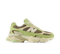 New Balance Unisexe 9060R en Green/Brown, Suède/Mesh, Taille 41.5