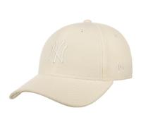 New Era 9Forty Femme Sherpa Cap - Cosy NY Yankees Beige