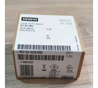 New Siemens 6ES7222-1AD30-0XB0 S7-1200 Digital Output SB 1222 6ES7222-1AD30-0XB0