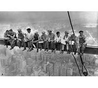 New York - Eating Above Manhattan - Poster Affiche Impression - Taille 91,5x61 cm