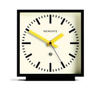 NEWGATE® Amp Horloge de Bureau | Conception d’Horloge de Gare carrée | Boîtier Noir avec Aiguilles Jaunes | Style Moderne pour Bureau, Dessus de Table, Manteau de cheminée, étagère ou Chevet