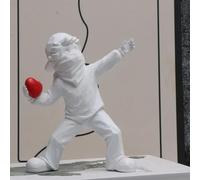 Newmyth Statuette décorative en Forme de cœur pour garçon - Sculpture en résine Blanche - Design d'art Moderne - 17,8 x 14 cm