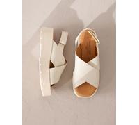 Next Sandales plateformes épaisses à brides croisées Signature