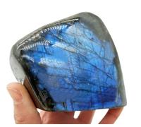 NHDVDVAV Pierre précieuse Naturelle, Gros Cristaux Bruts de Labradorite Bleue, Pierre de guérison polie pour la méditation, Cadeau, décoration intérieure, Pierres roulées pour Fontaine,150~200g