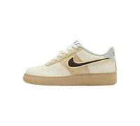 NIKE Air Force 1 LV8 GS Kids Lifestyle Grade School Sneakers Sneakers Fashion Shoes, Lait de coco baroque brun sésame écume de mer, 39 EU