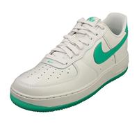 Nike Air Force 1'07 Prm Chaussures pour homme, Teinte platine/vert stade, 43 EU