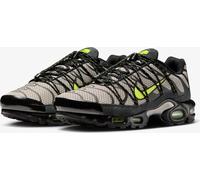 Nike Air Max Plus Utility "Black College Grey Volt" Gris/Vert, Taille : 47