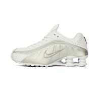 Nike - Blanc Argent Métallique Shox R4 Baskets - Femme - Sport - Blanc - Taille: 38 EU
