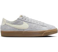 NIKE FQ8060-003 Blazer Low '77 Vintage Femme Football Grey/Pale Ivory-Gum Light Brown EU 38.5