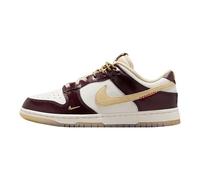 Nike Chaussures Dunk Low LX pour femme (HV5991-171, Sail/Sail/Burgundy Crush/Team Gold), Voile/Voile/Bordeaux Crush/Team Gold, 42 EU