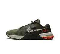Nike DO9328-301 Metcon 8 Sneaker Adult Cargo Khaki/Light Bone-Sequoia-Alligator 40