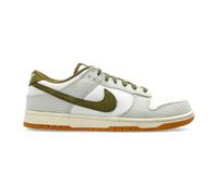 Nike Sportswear Baskets basses 'Dunk' gris clair / olive / blanc, Taille 40