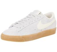 NIKE Femme Blazer Low '77 Vintage Sneaker, Football Grey Pale Ivory Gum Light Brown, 37.5 EU