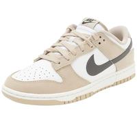 NIKE Femme Dunk Low Sneaker, Desert Khaki Medium Ash Summit White, 42.5 EU