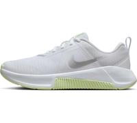 Nike Femme MC Trainer 3 Chaussure d'athlétisme, White/Metallic Silver/Barely V, 37.5 EU