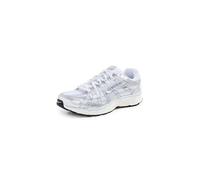Nike Sportswear Baskets basses 'P-6000' argent / blanc, Taille 35,5