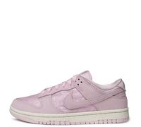 NIKE Femme W Dunk Low Sneaker, Regal Pink Pink Foam Soft Pearl, 42.5 EU