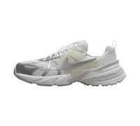 Nike Femme W V2K Run Sneaker, White Metallic Silver Platinum Tint, 38 EU