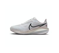 NIKE Femme W Vomero 17 Sneaker, Platine, Violet, Noir, Blanc, fumé, Mauve, 38 EU