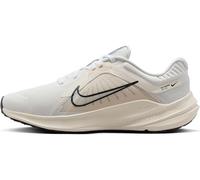 Nike Femme WMNS Quest 5 Chaussures de Running, Sail Black Coconut Milk White, 39 EU