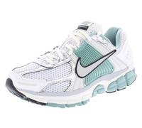 NIKE Femme Zoom Vomero 5 Sneaker, Summit White Metallic Silver Wolf Grey, 37.5 EU