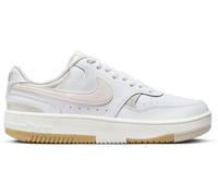 Nike Sportswear Baskets basses 'GAMMA FORCE' beige / blanc, Taille 40