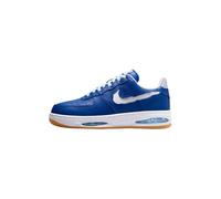 NIKE Homme Air Force 1 Low Evo Sneaker, TM Royal White Aquarius Blue Gum Yellow, 43 EU