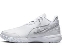 Nike Homme Zm Lebron NXXT Gen Ampd Basketball Shoe, White/Lt Smoke Grey-Metallic Silver, 44 EU