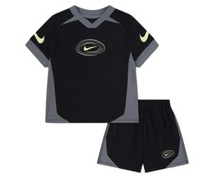 Nike Kids Ensemble Dri Fit Swoosh Love