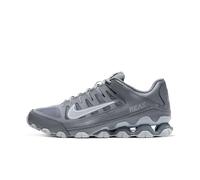 NIKE Chaussure de sport 'Reax 8' gris / blanc, Taille 42