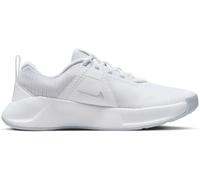 Nike Nike White MC 3 Gym Trainers