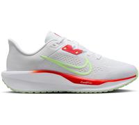 Nike Nike White Quest 6 Road Running Trainers