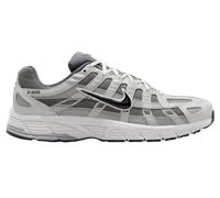 Nike Baskets P-6000 pour homme, Gris Atmosphère/Noir/Crayon, 8