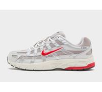 Nike Sportswear Baskets basses 'P-6000' gris / rouge / blanc, Taille 45