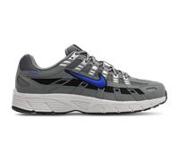 Nike Sportswear Baskets basses 'P-6000' bleu marine / gris / noir, Taille 40,5