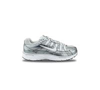 Nike Baskets P-6000 Femme Lowtop Gris Maille/synthétique Pointure 38,5