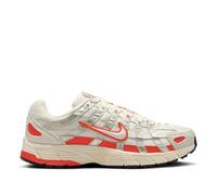 Nike P-6000 W "Picante Red" - Taille: 42.5 Sail/Picante Red-Pale Ivory-Light Bone