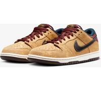 Nike SB Dunk Low Pro "City of Cinema Celestial Gold" Braun/Rot, Größe : 42