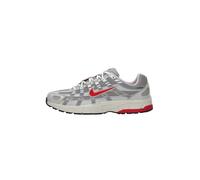 Nike Sportswear Baskets basses 'P-6000' gris / rouge / blanc, Taille 44