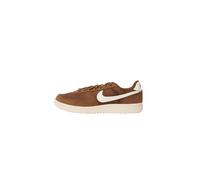 Nike Sportswear Baskets 'FIELD GENERAL' caramel / blanc, Taille 32