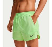 Nike STRIDE 5IN Short de running Hommes - vert clair, argent S