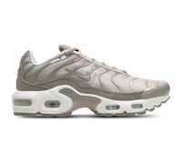 Nike Tuned Unisex Chaussures - Gris - Taille: 39 - Maille/synthétique - Foot Locker Grey 39
